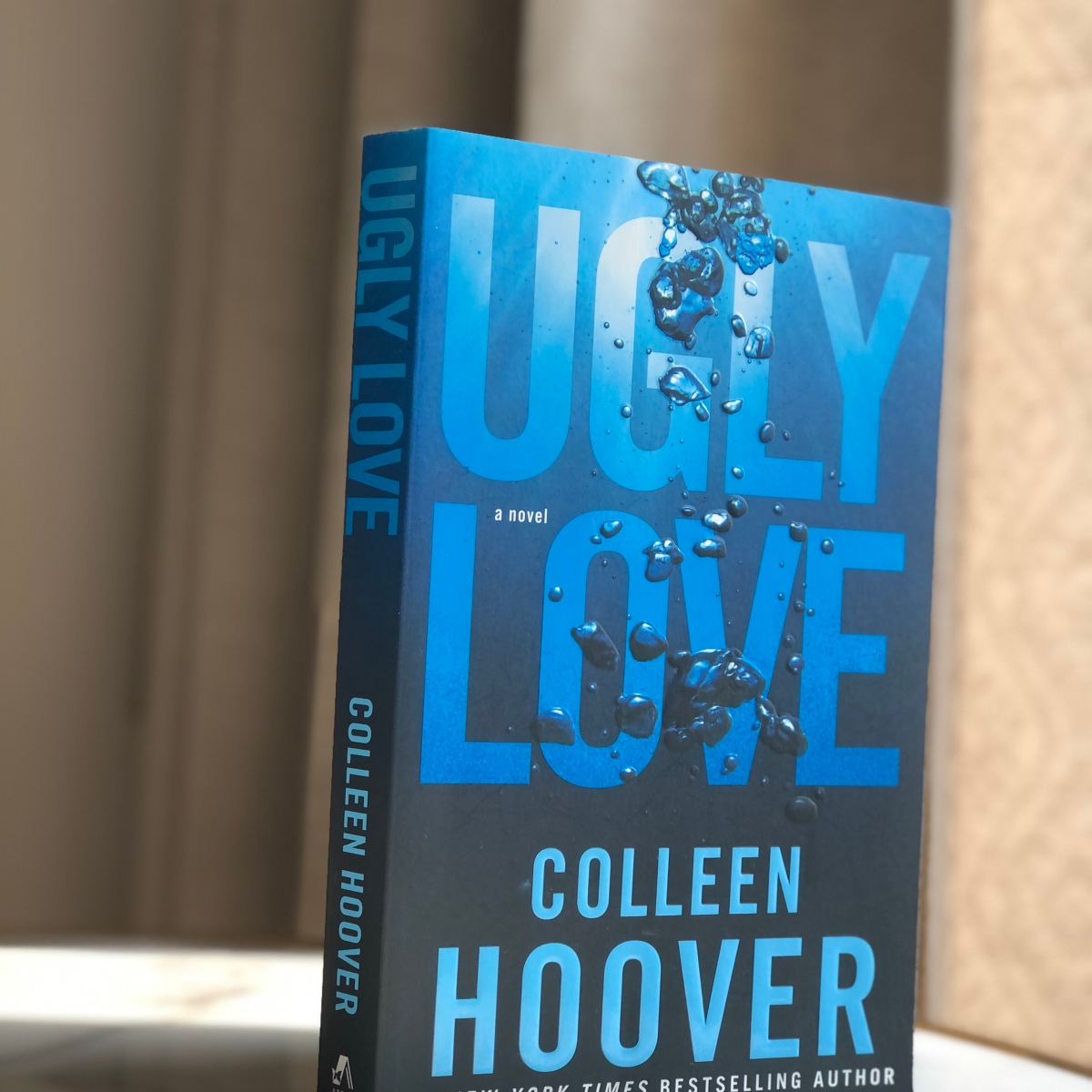 UGLY LOVE by Colleen Hoover